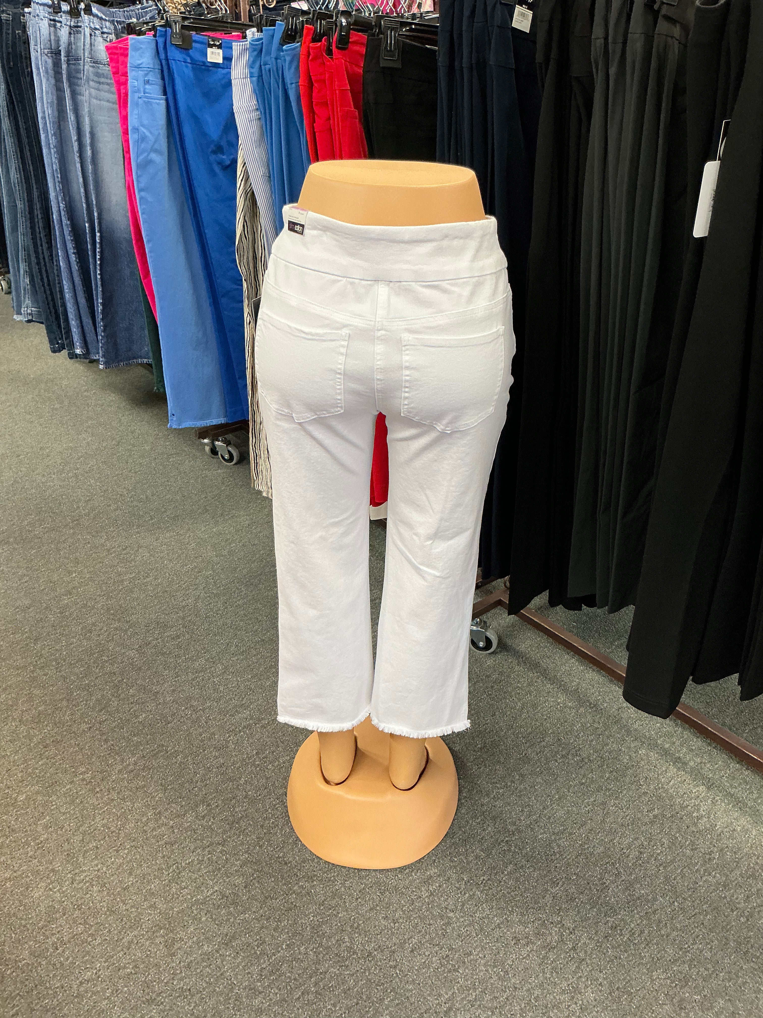 M26718PW WHITE CROP JEAN