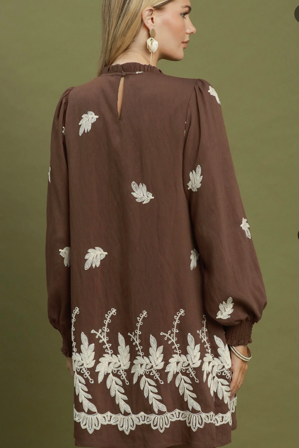 D1331 BROWN